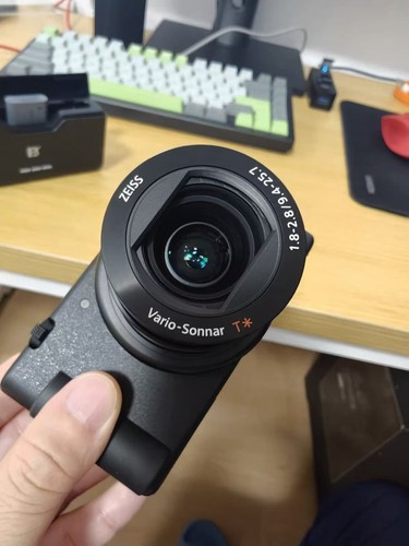 Sony 1 megapixel - sony, 20,1