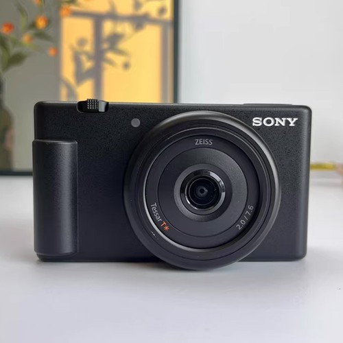 Sony 1mp vlog camera - sony,