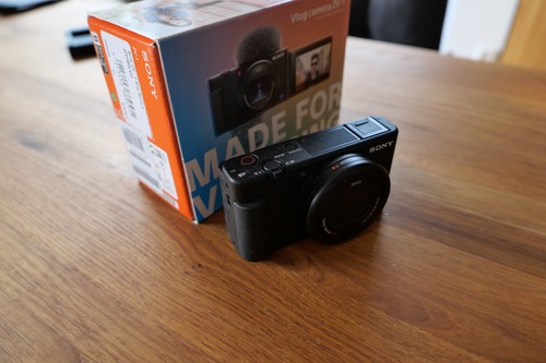 Sony vlog kamera - zv-1,