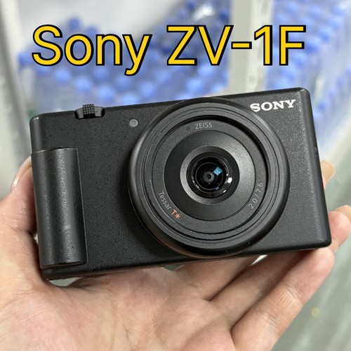 Fotocamera digitale compatta